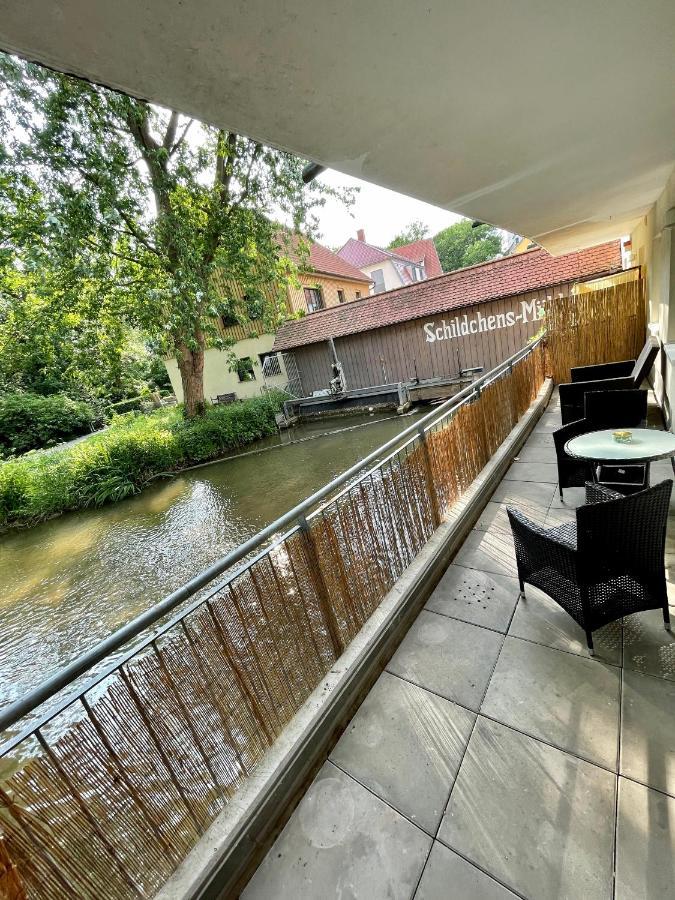 Ferienwohnung Blickfang - Modernes Apartment Direkt In Der Altstadt Von Erfurt Mit Balkon - Beste Lage Und Aussicht Extérieur photo